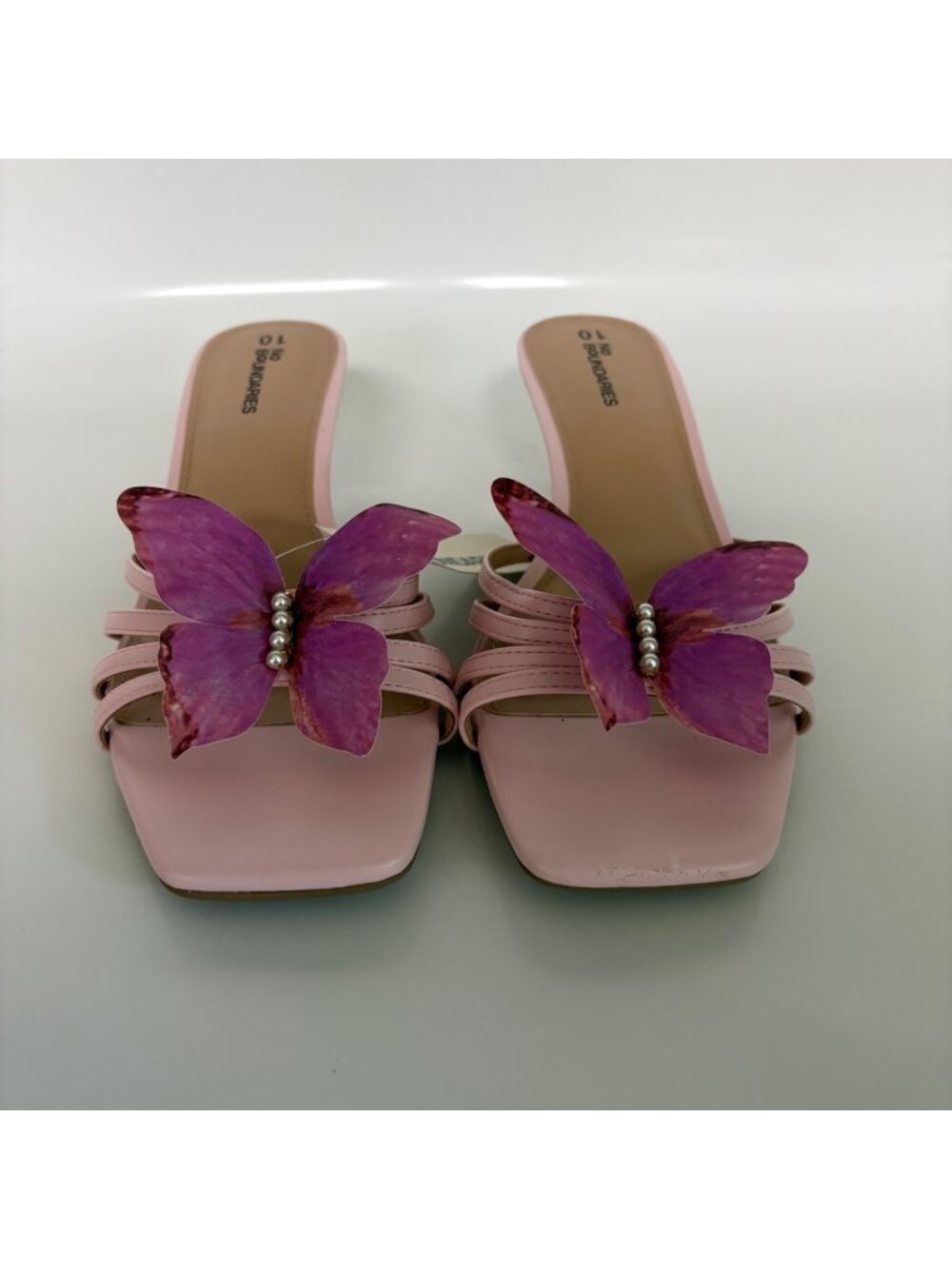 No Boundaries Pink Strappy Kitten Heel Shoe Womens Size 10 Purple Butterfly NEW
